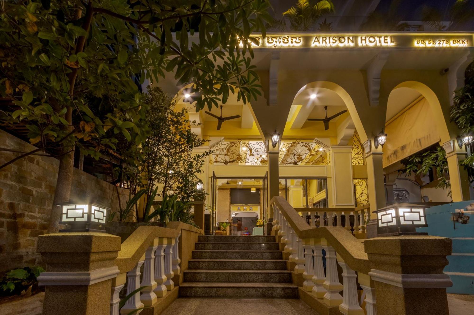 Arison Hotel Phnom Penh Exterior photo